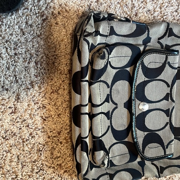 Coach crossbody - Picture 2 of 6